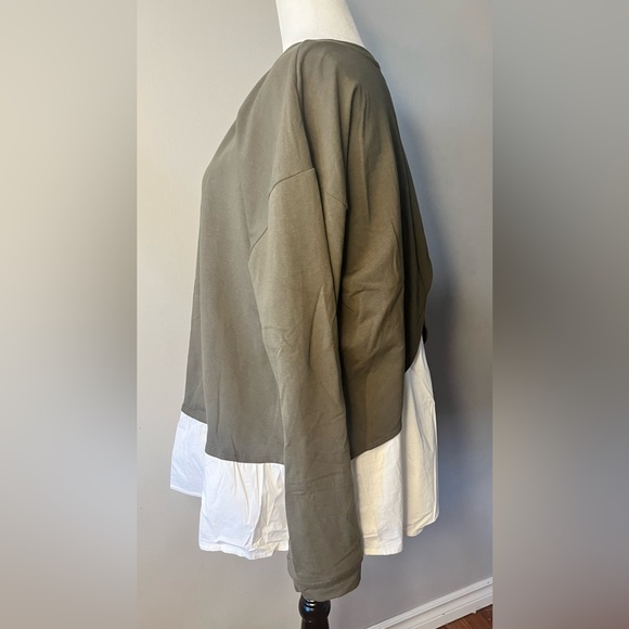 NWOT Vince Camuto Double Layered Top in Pristine Condition! - Picture 5 of 9